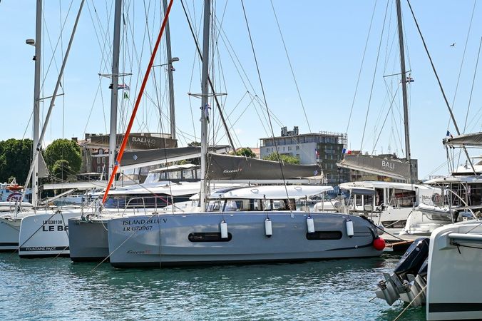 Excess 11 | Island Blue 5