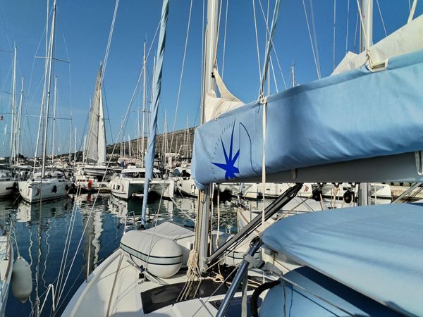 Dufour 37 | La Linea