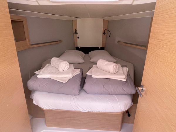 Dufour 37 | La Linea