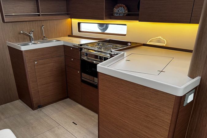 Beneteau Oceanis 40.1 | Bruna