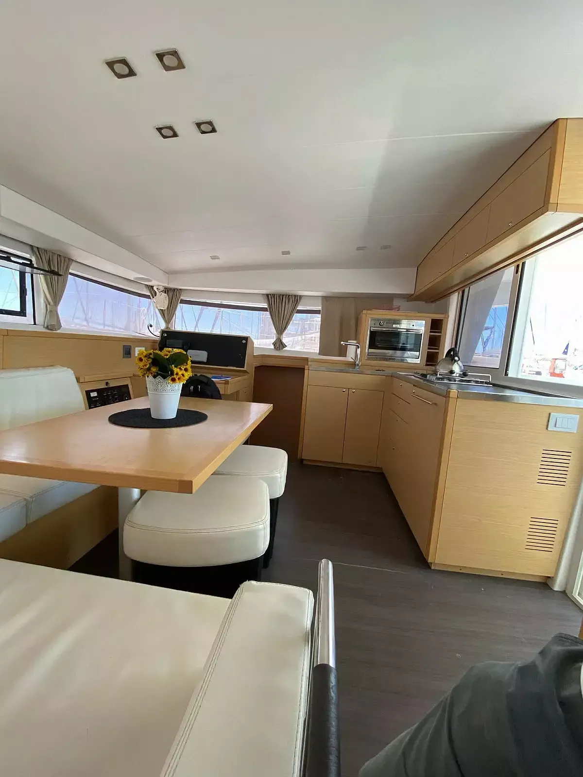 Lagoon 400 S2 | Christina