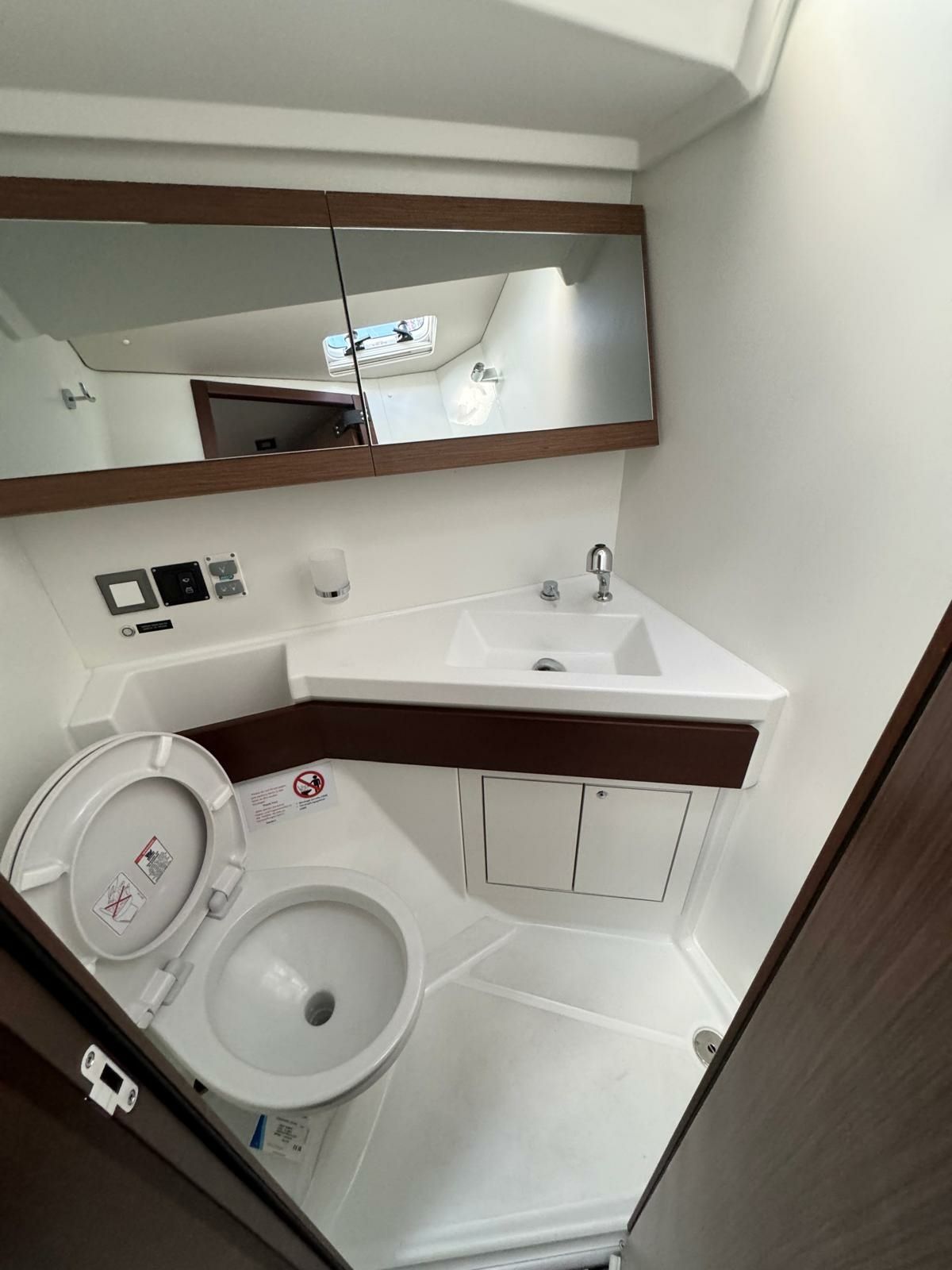 Beneteau Oceanis 46.1 | Artemis