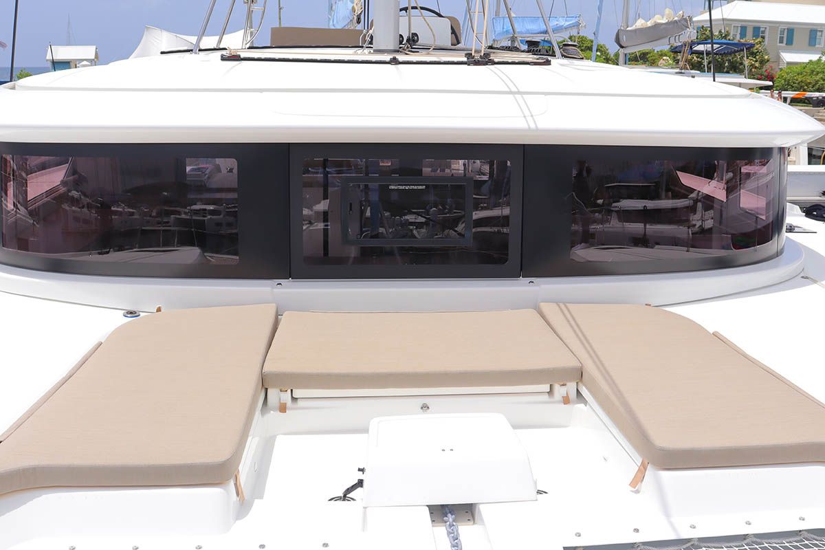 Lagoon 46 | Knot Working