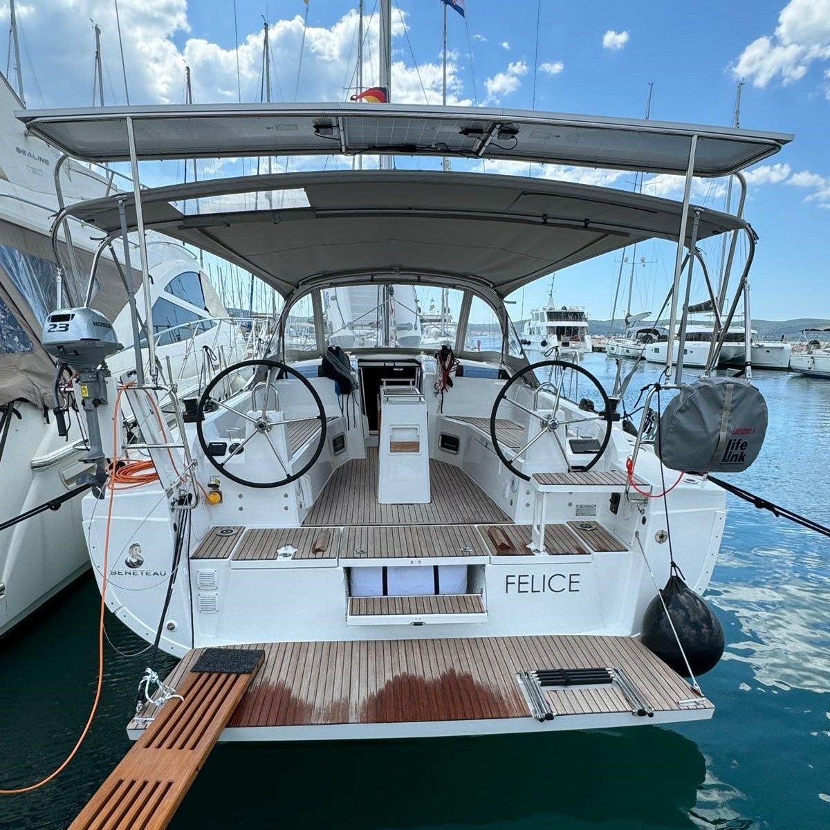 Beneteau Oceanis 37.1 | Felice