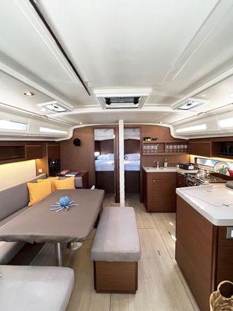 Beneteau Oceanis 40.1 | Escape