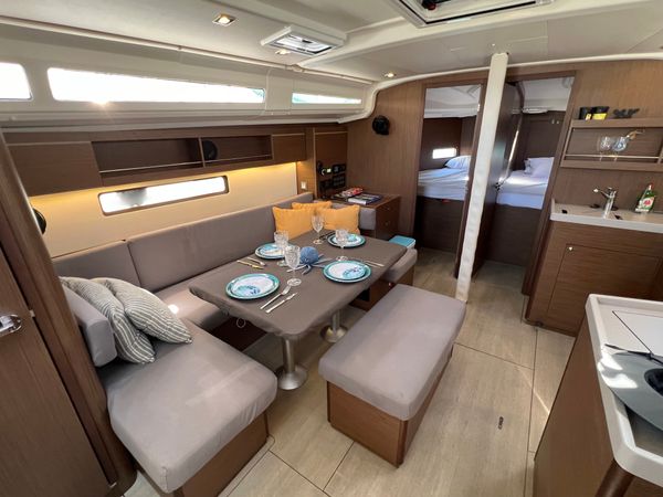 Beneteau Oceanis 40.1 | Escape