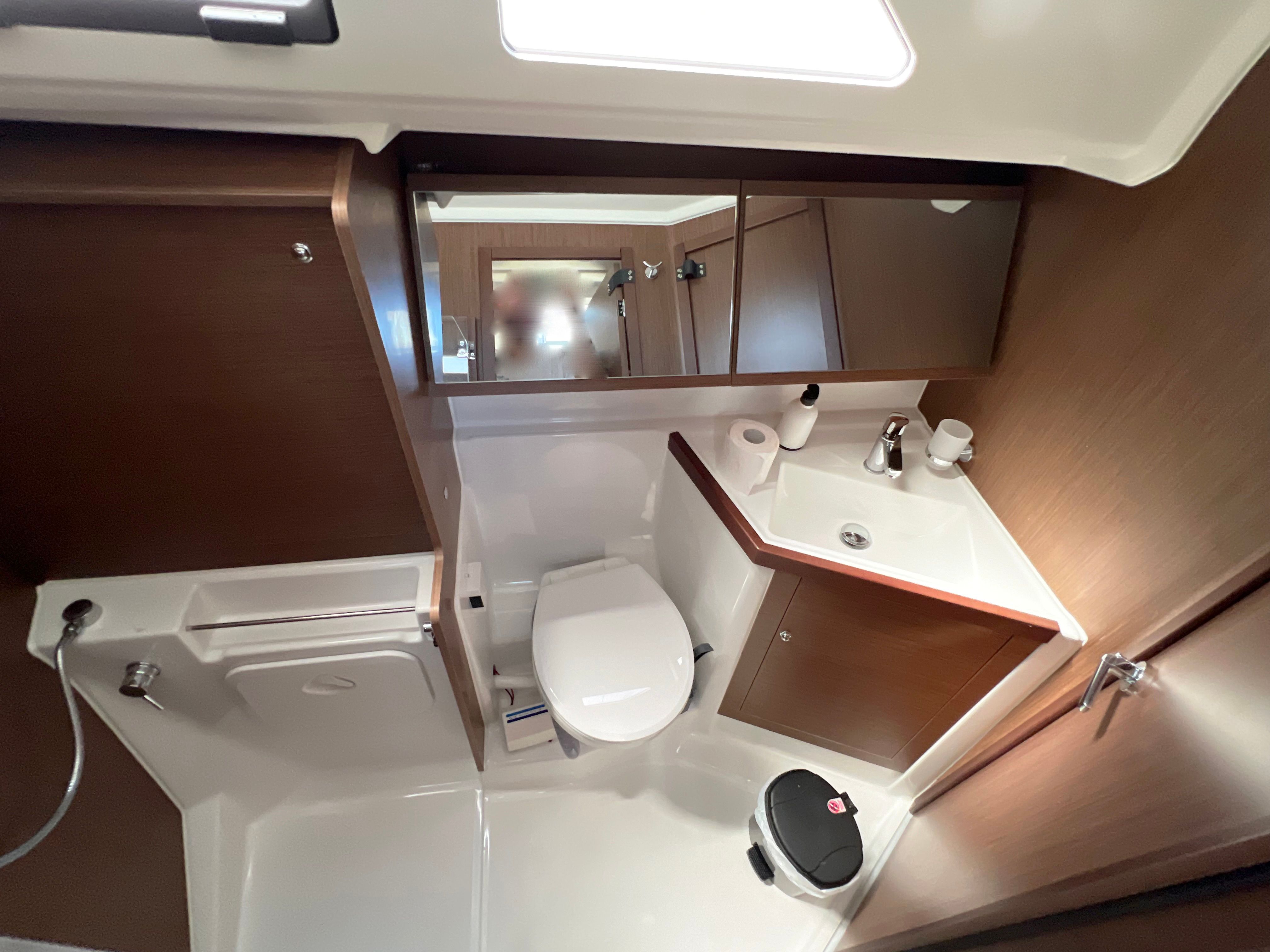 Beneteau Oceanis 40.1 | Escape
