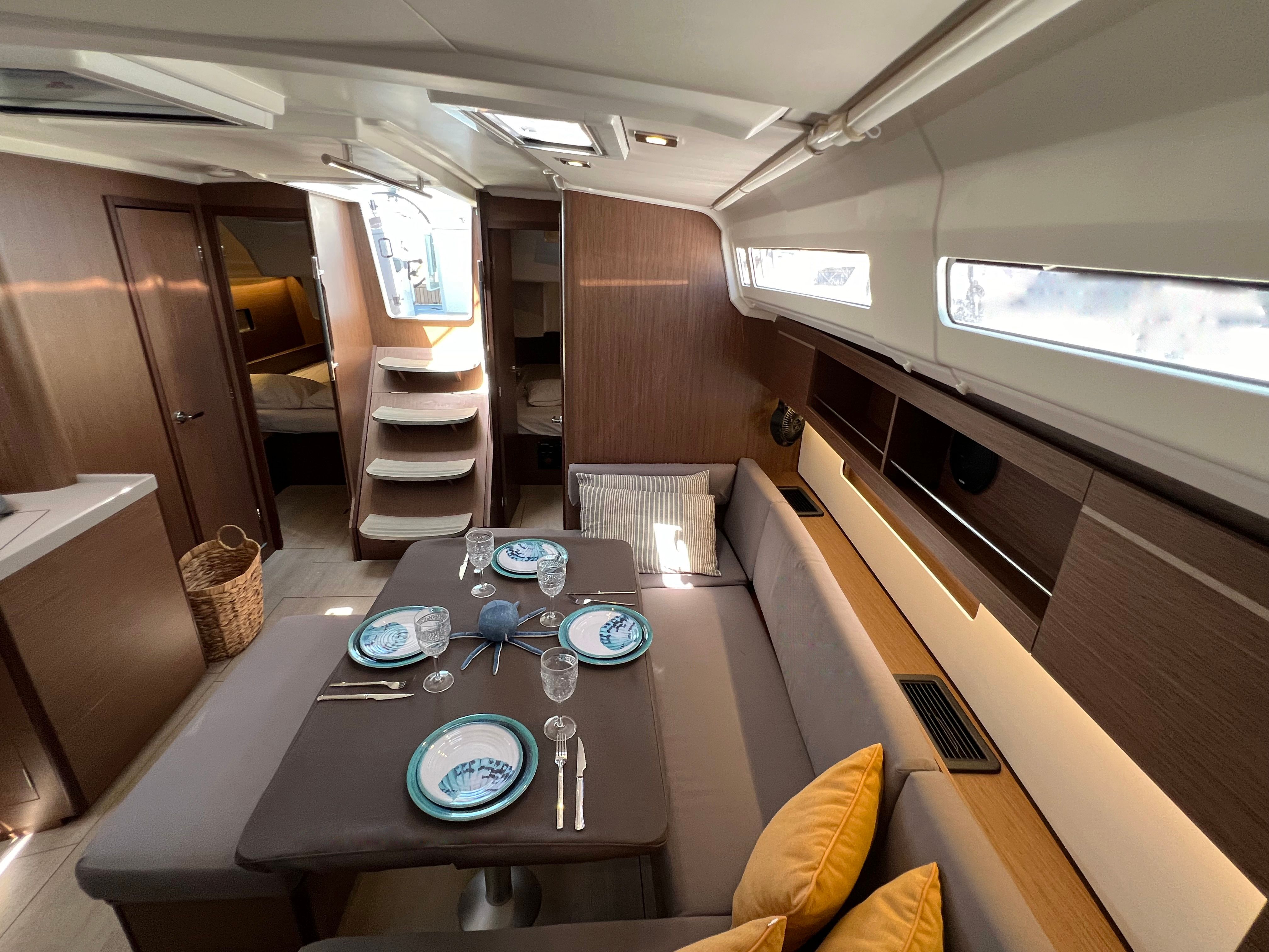 Beneteau Oceanis 40.1 | Escape