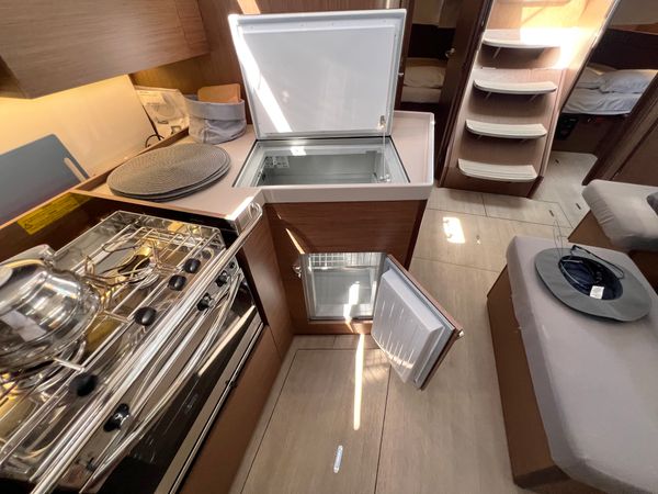 Beneteau Oceanis 40.1 | Escape