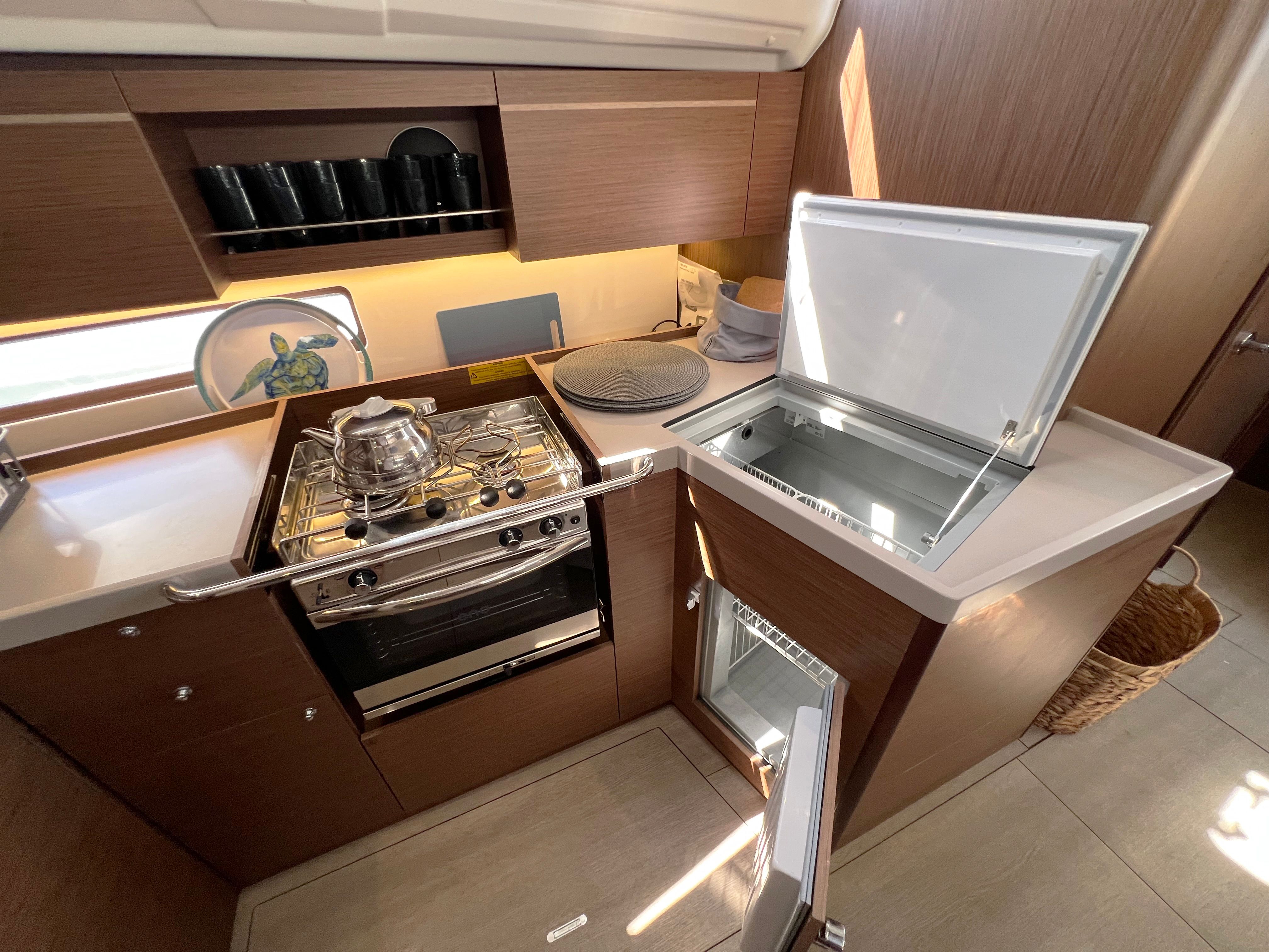 Beneteau Oceanis 40.1 | Escape