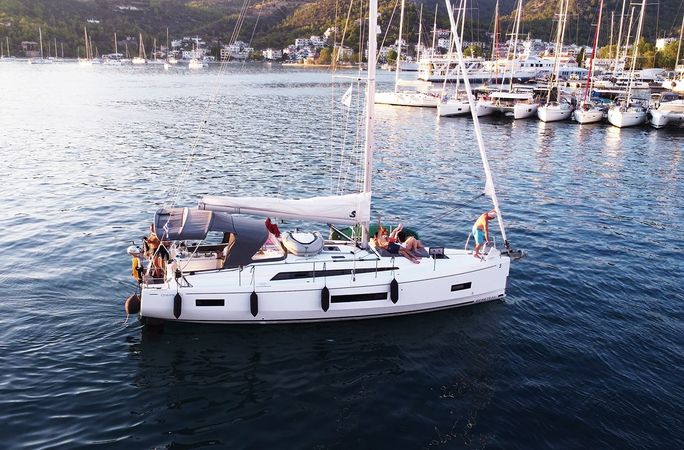 Beneteau Oceanis 40.1 | Escape