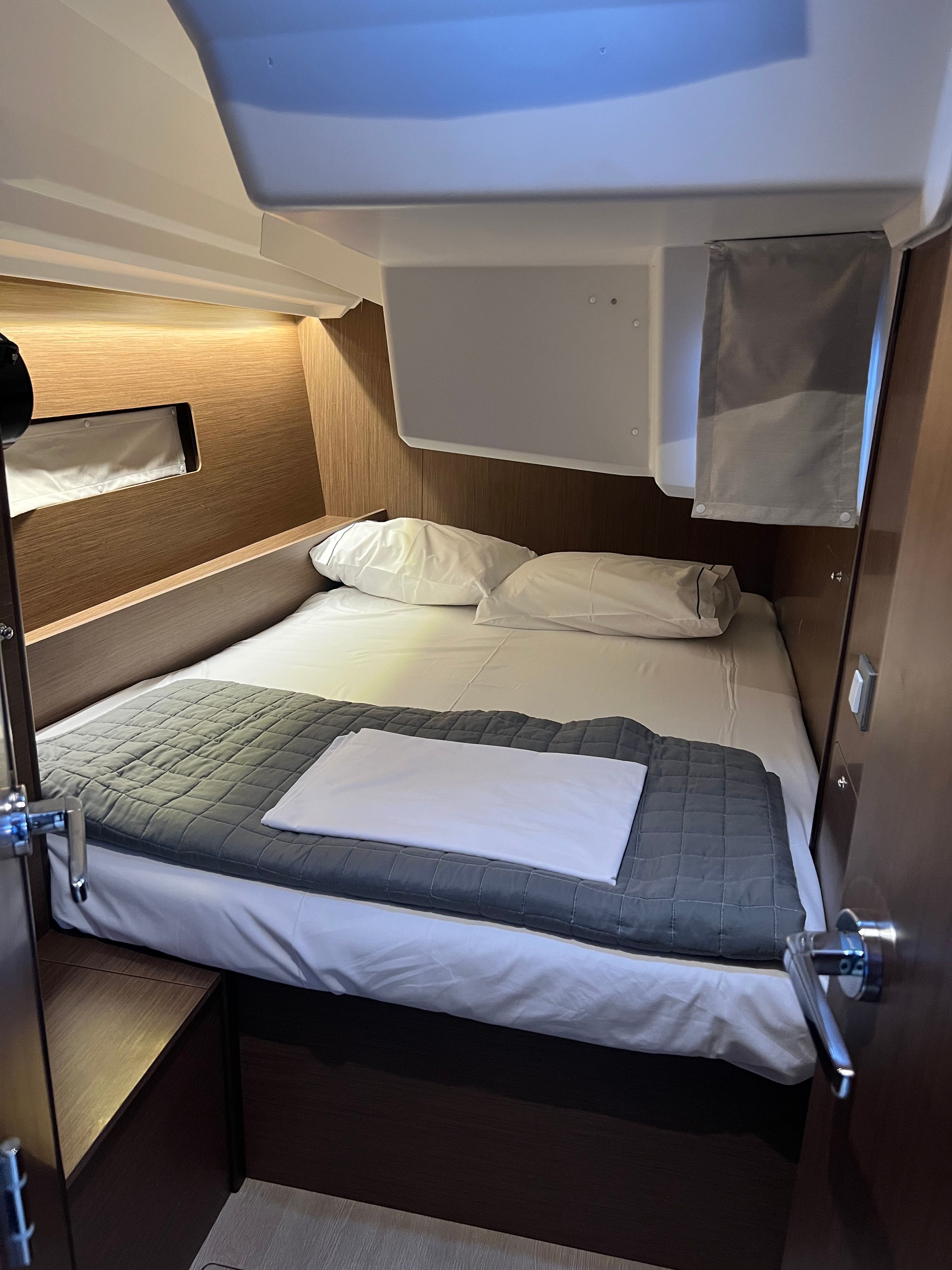 Beneteau Oceanis 40.1 | Escape