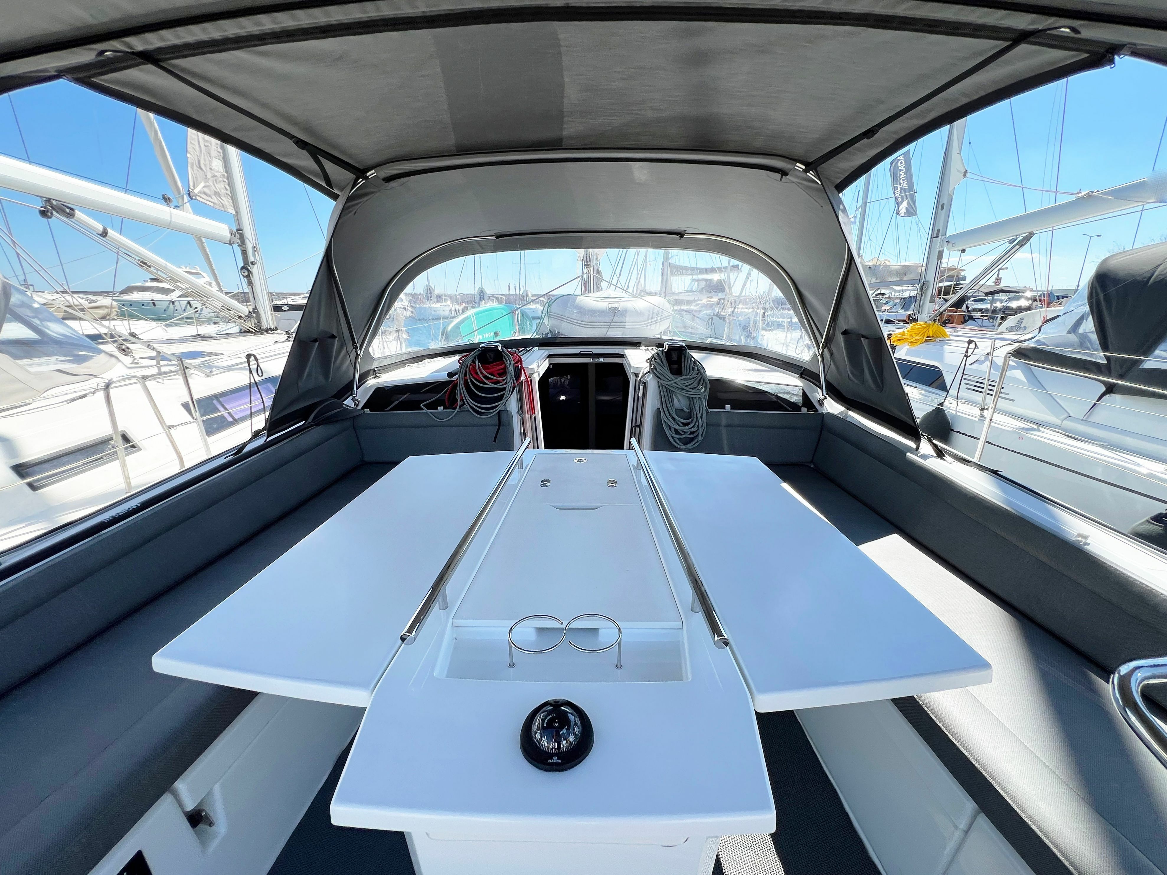 Beneteau Oceanis 40.1 | Escape