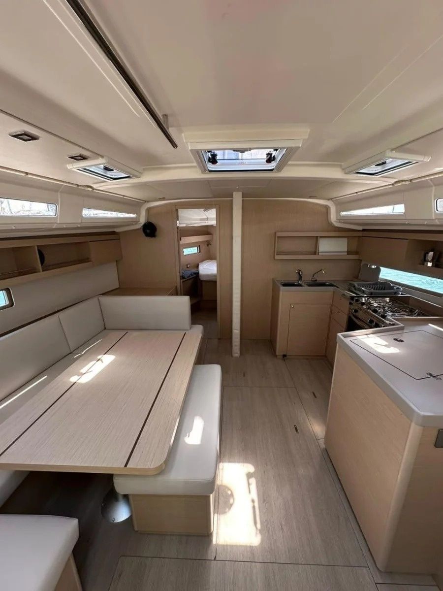 Beneteau Oceanis 40.1 | Monterey