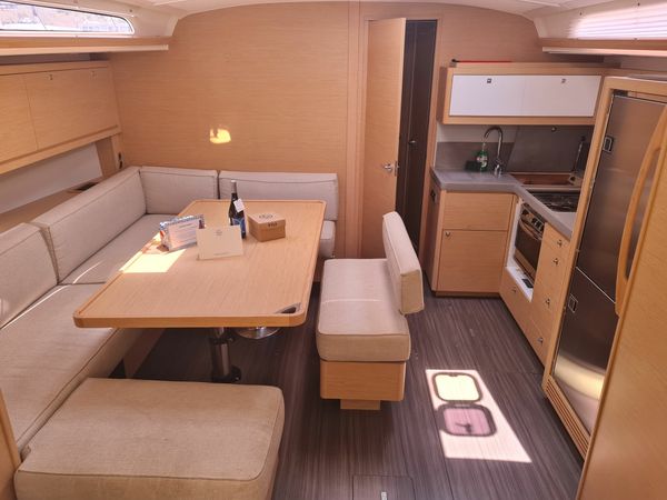 Dufour 470 | Aegean Blue