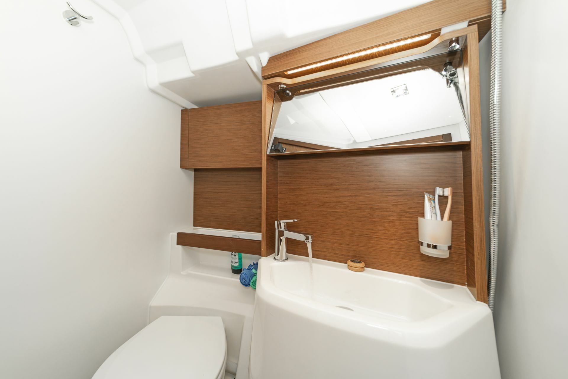 Beneteau Oceanis 51.1 | Eli