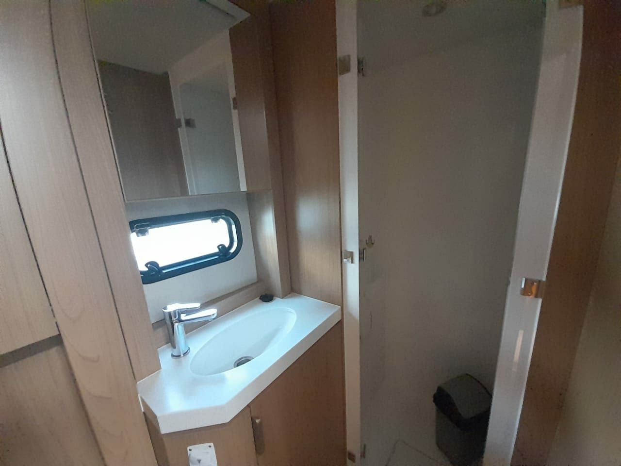 Bali 4.6 | Kos 46.Cat7