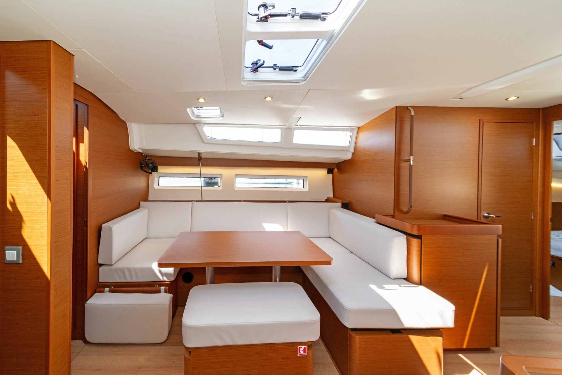 Jeanneau Sun Odyssey 490 | Calico Jack