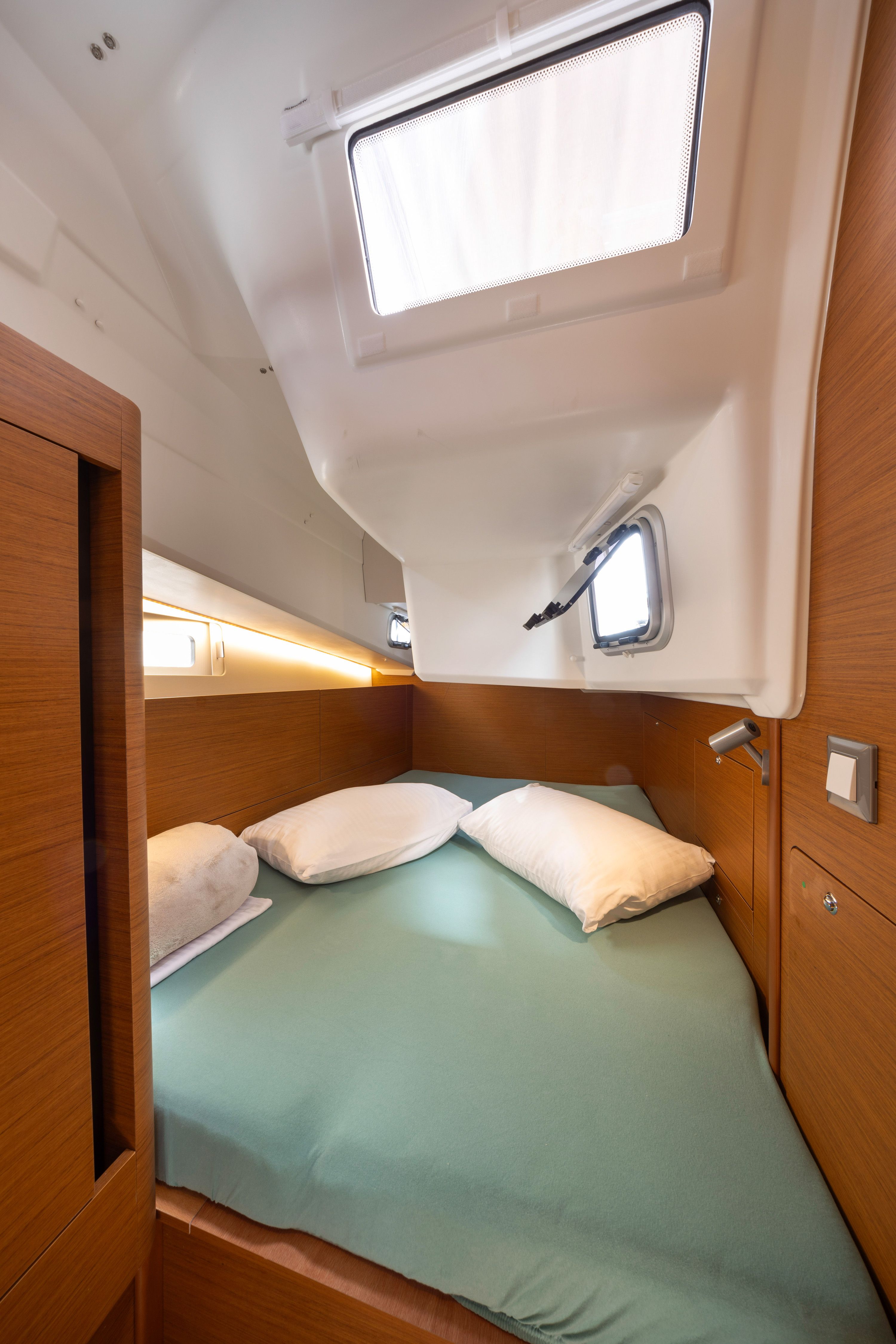 Jeanneau Sun Odyssey 410 | Thalassa