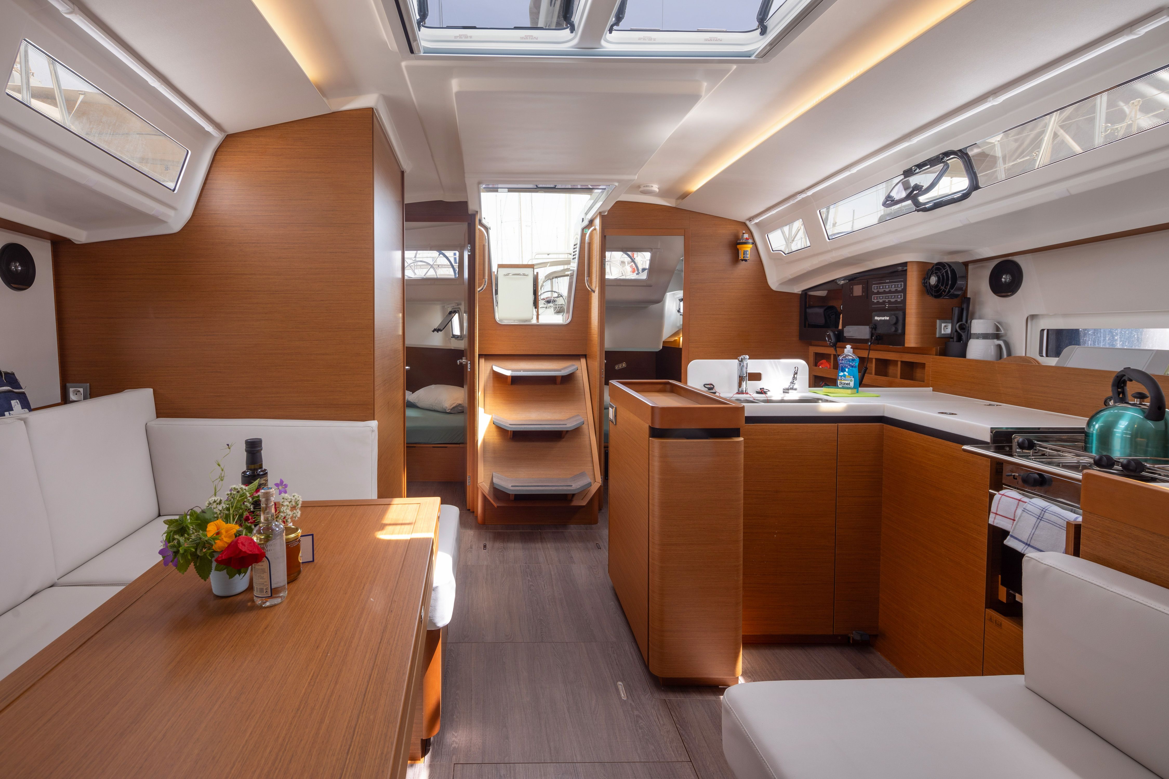 Jeanneau Sun Odyssey 410 | Thalassa
