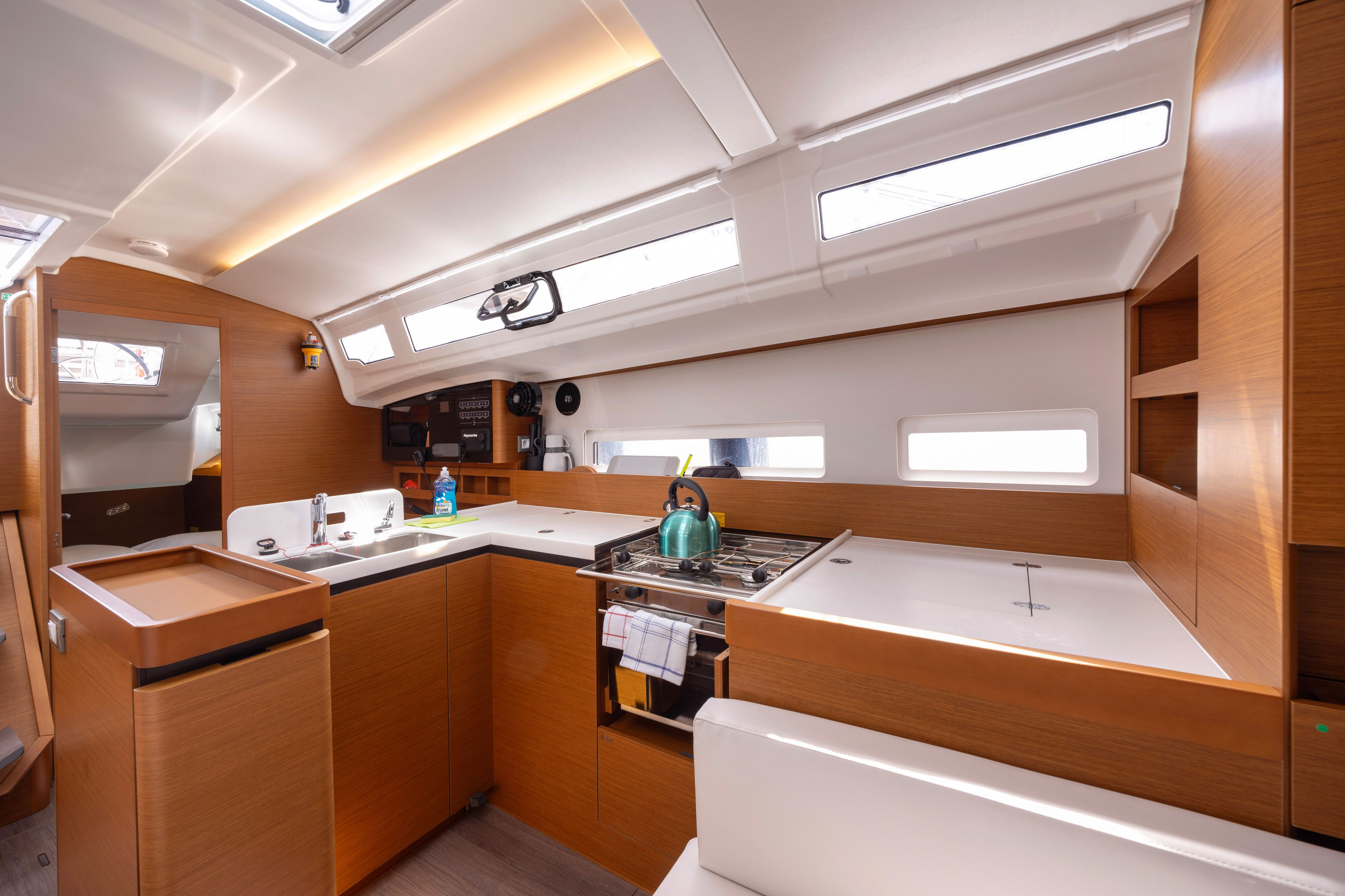 Jeanneau Sun Odyssey 410 | Thalassa