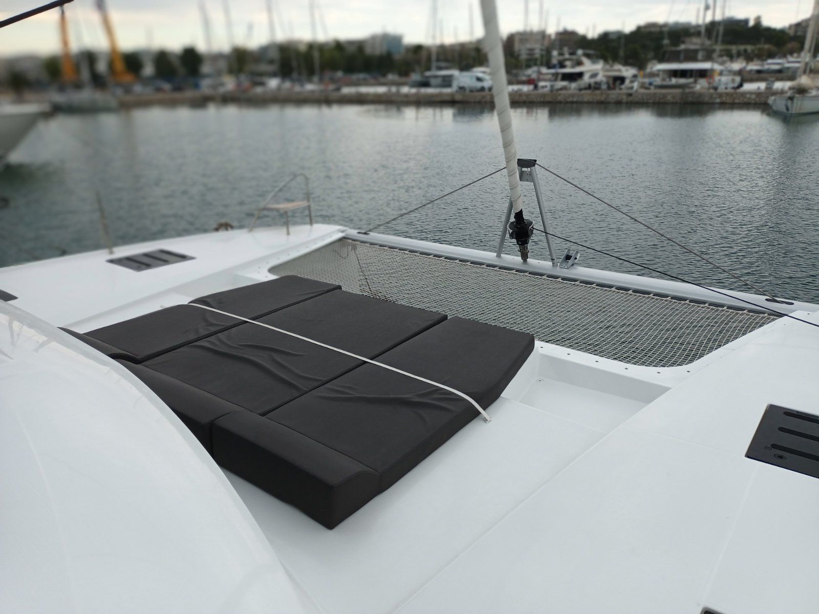 Fountaine Pajot Tanna 47 | Eros
