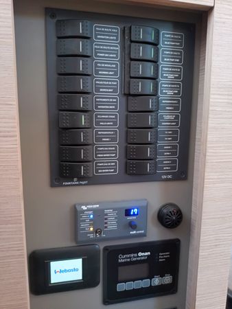 Fountaine Pajot Tanna 47 | Eros