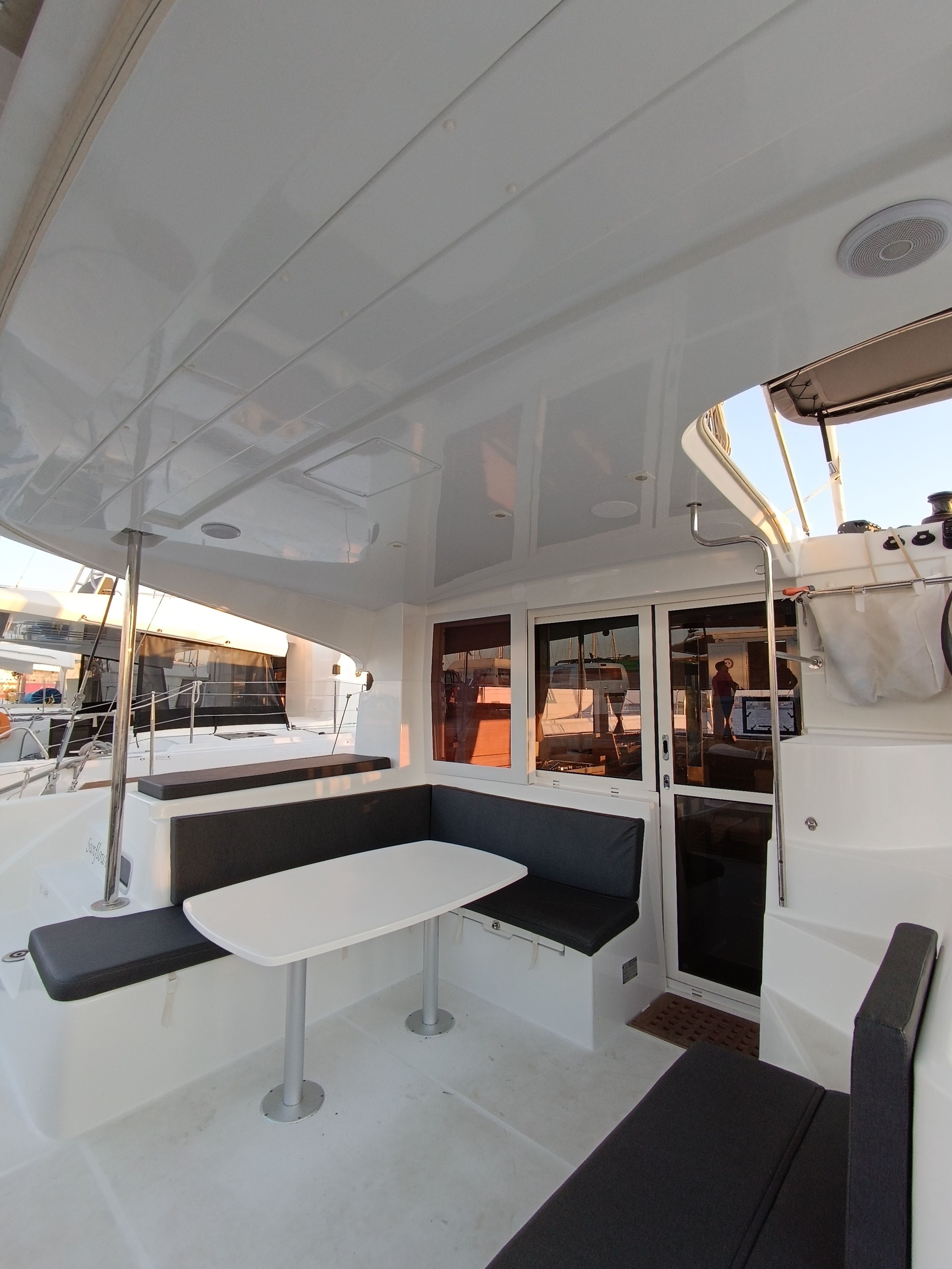 Lagoon 40 | Sunflower