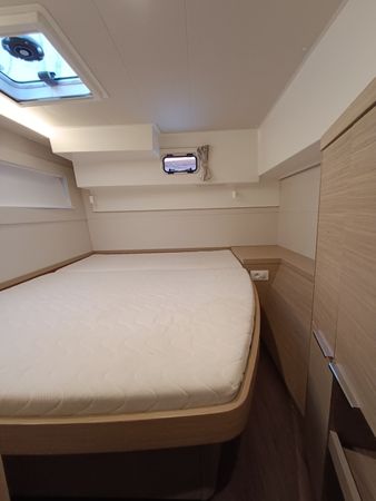 Lagoon 40 | Sunflower