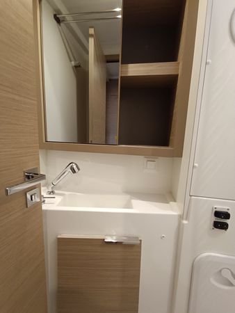 Lagoon 40 | Sunflower