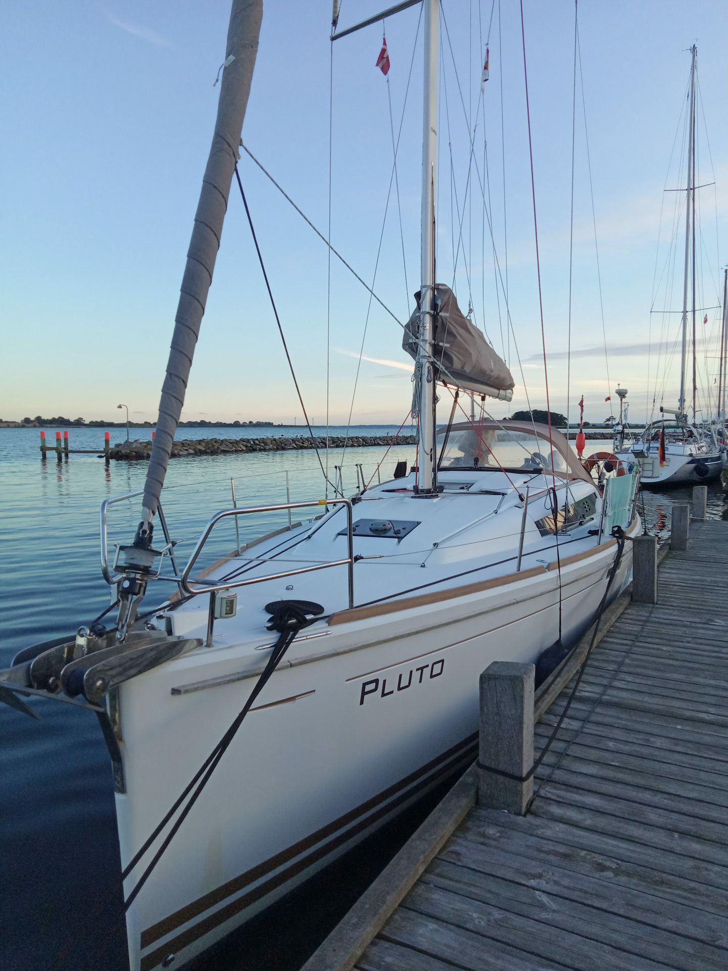 Jeanneau Sun Odyssey 379 | Pluto