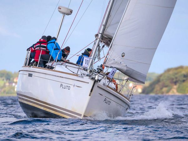 Jeanneau Sun Odyssey 379 | Pluto