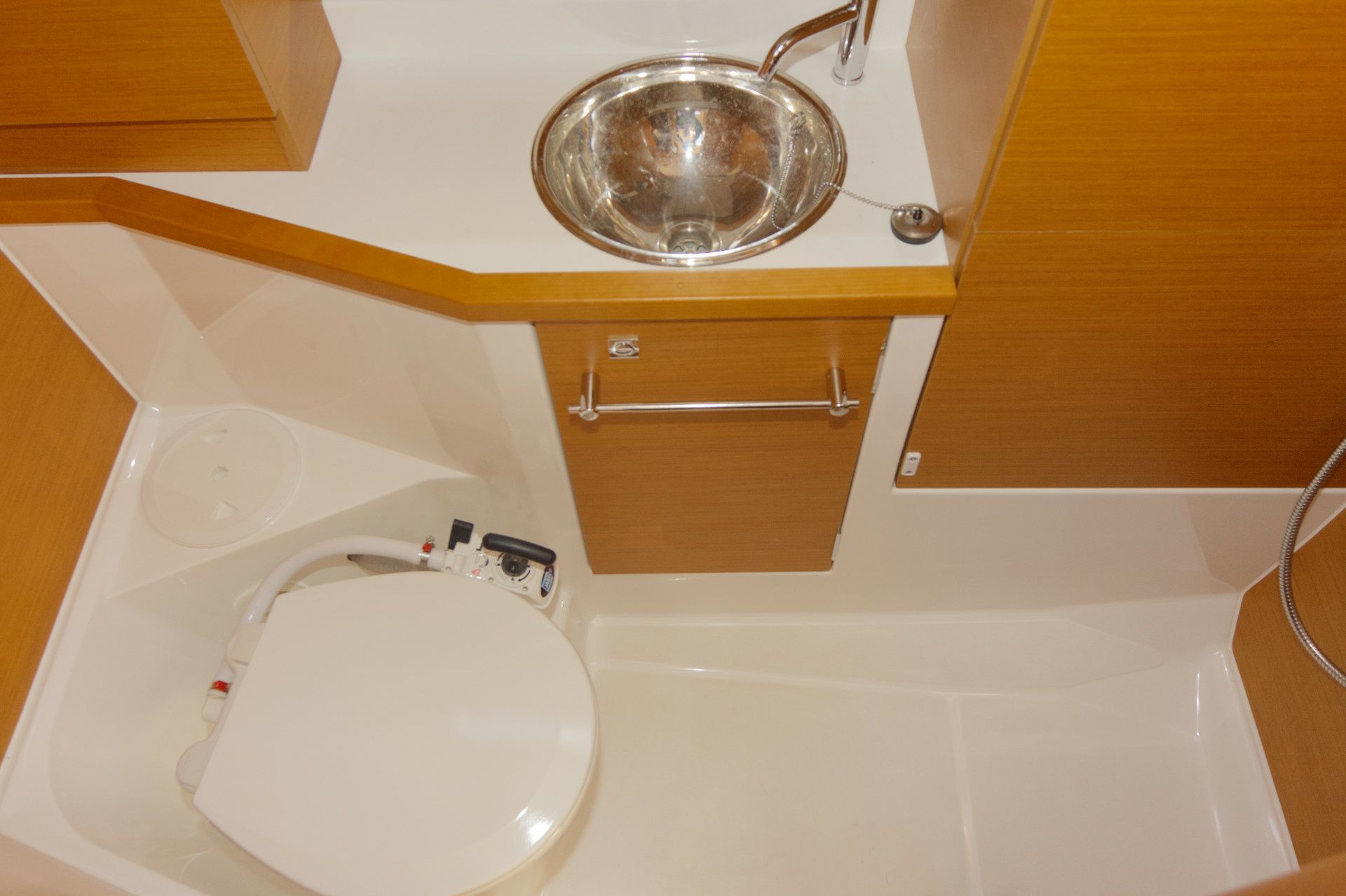 Jeanneau Sun Odyssey 379 | Pluto