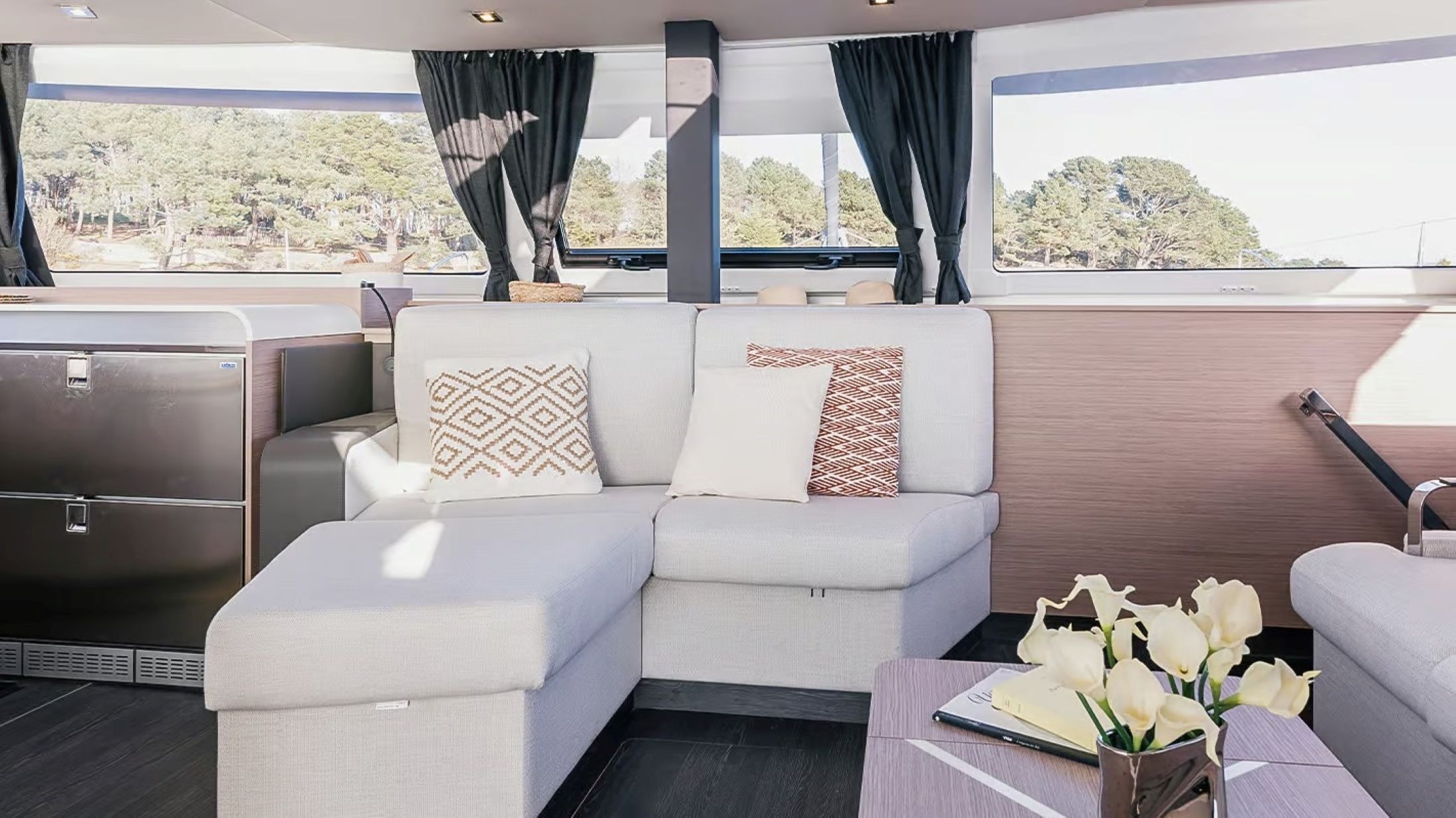 Fountaine Pajot Aura 51 | Ocean Eye