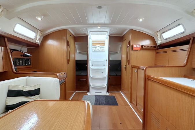 Beneteau Cyclades 43.3 | Fame