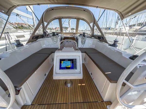 Bavaria C38 | Penelope