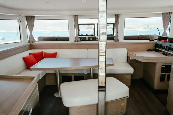 Lagoon 42 | Acantha