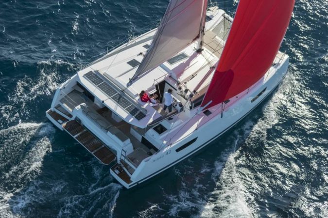 Fountaine Pajot Astrea 42 | Flonja