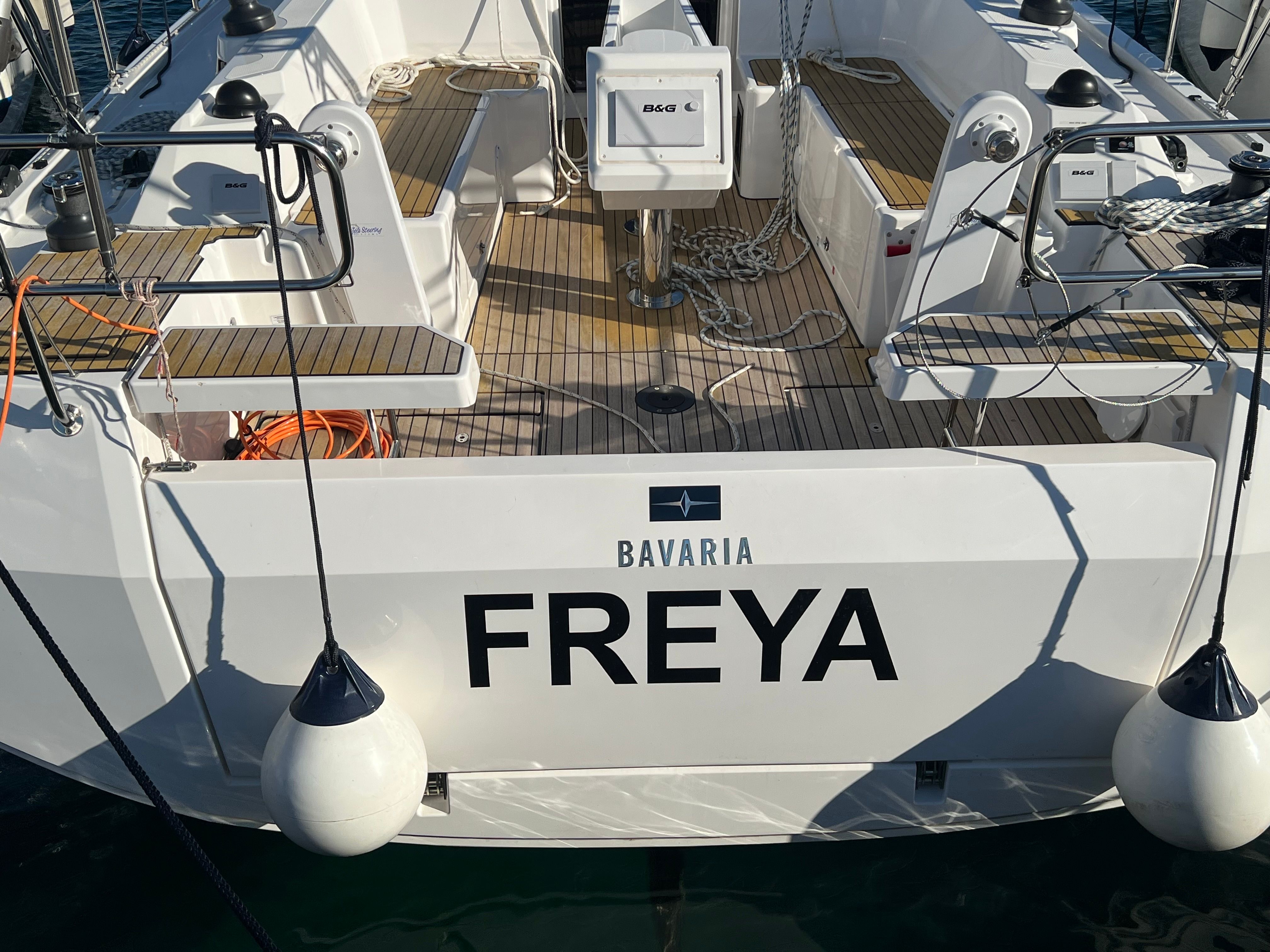 Bavaria C38 | Freya