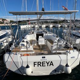 Bavaria C38 | Freya