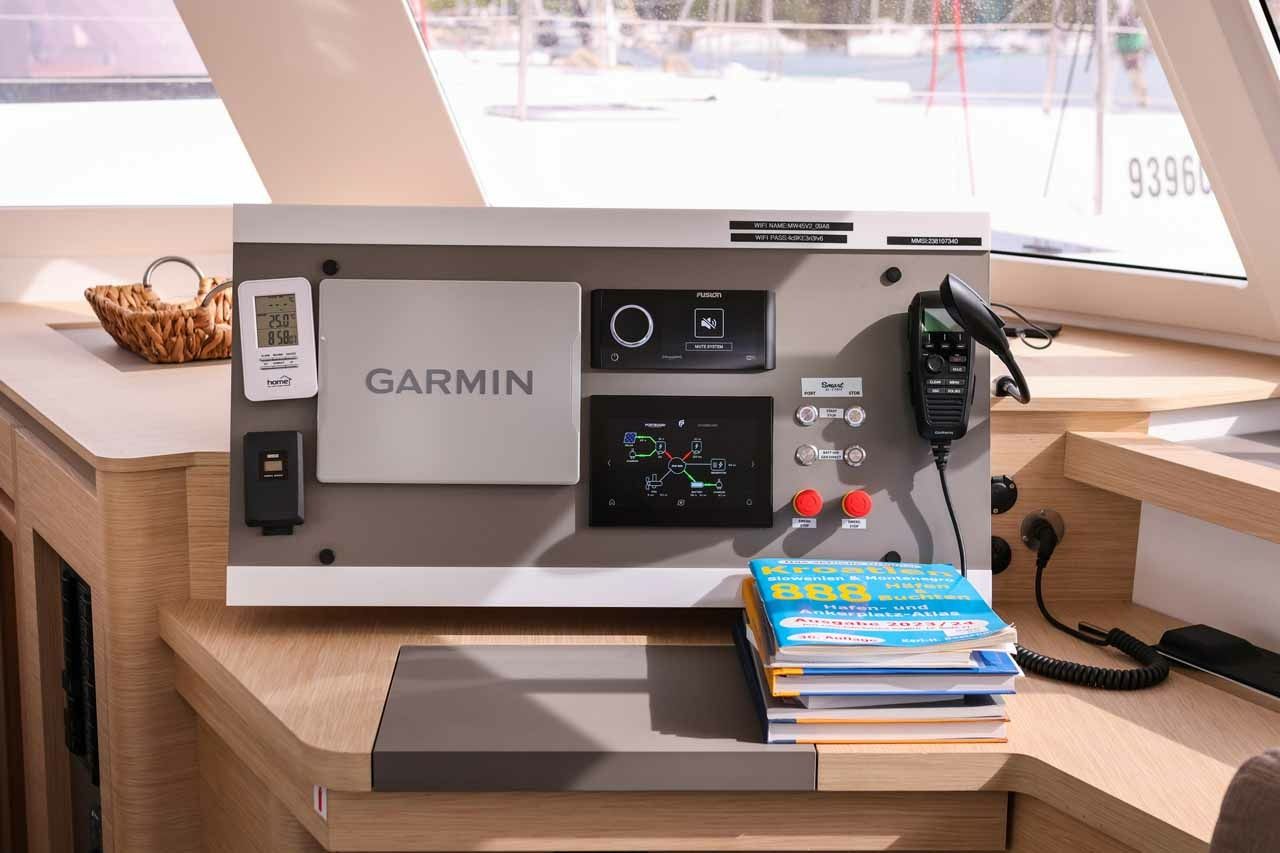 Fountaine Pajot Astrea 42 | Alchiba