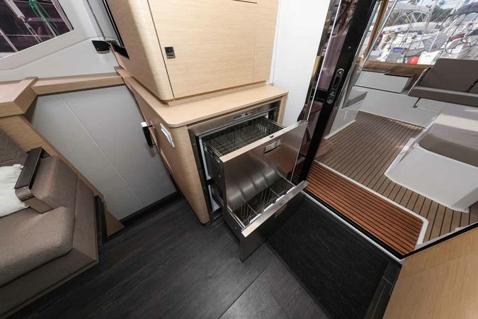 Fountaine Pajot Astrea 42 | Alchiba