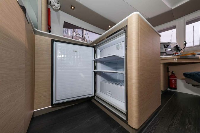 Fountaine Pajot Astrea 42 | Alchiba