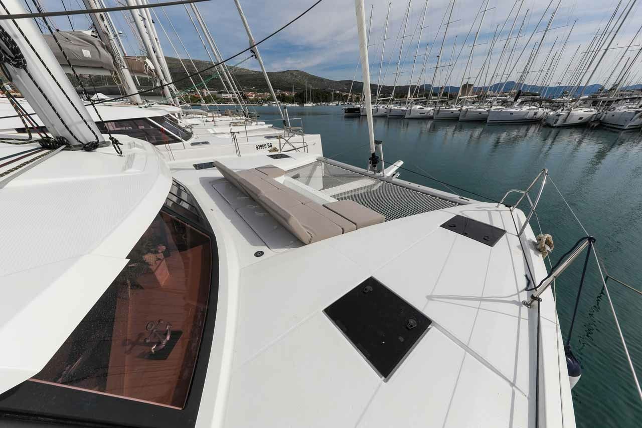 Fountaine Pajot Astrea 42 | Alchiba