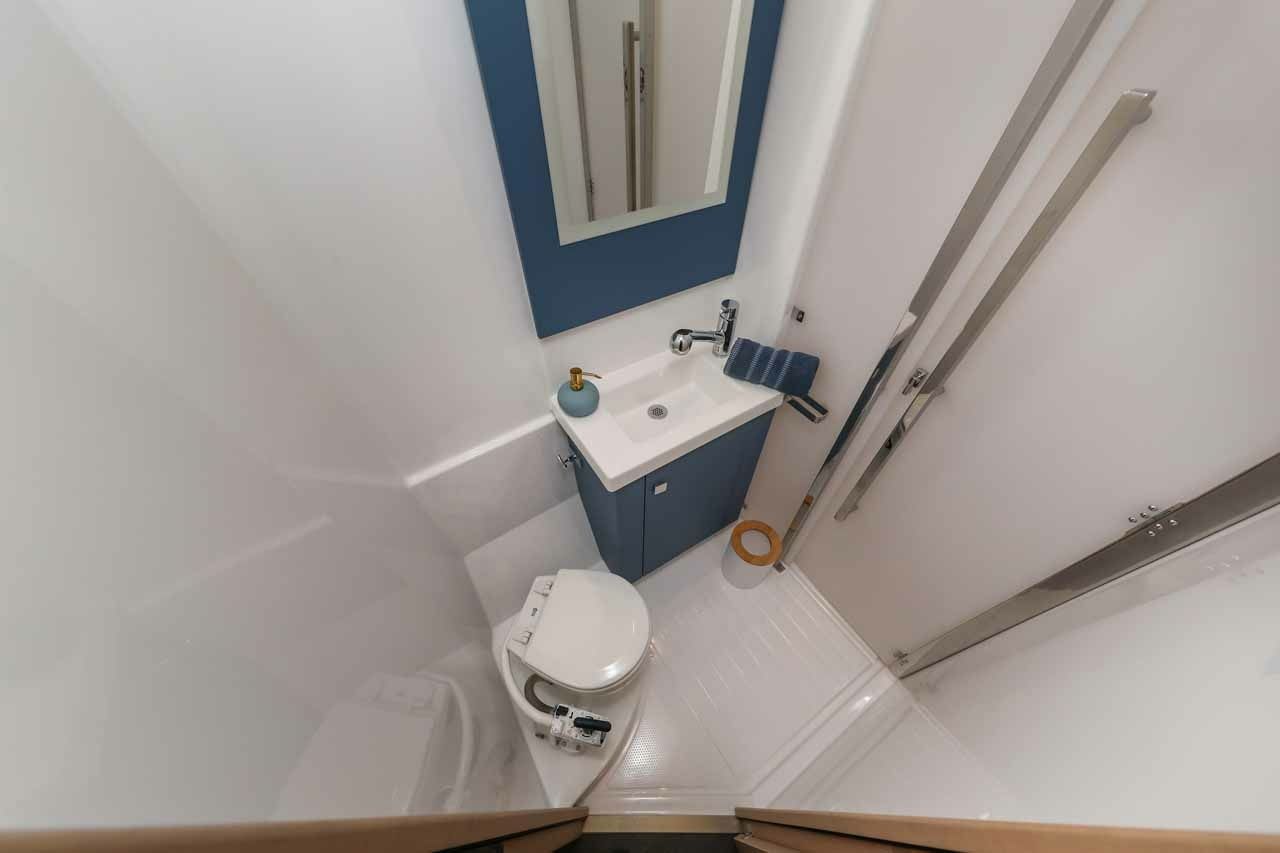 Fountaine Pajot Astrea 42 | Alchiba