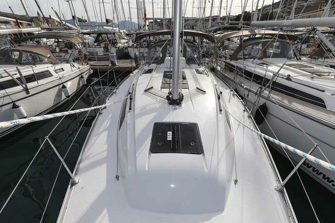 Bavaria Cruiser 37 | Pura Vida