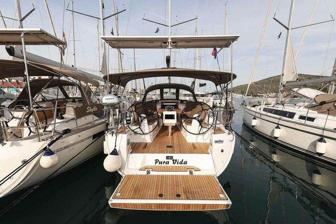 Bavaria Cruiser 37 | Pura Vida