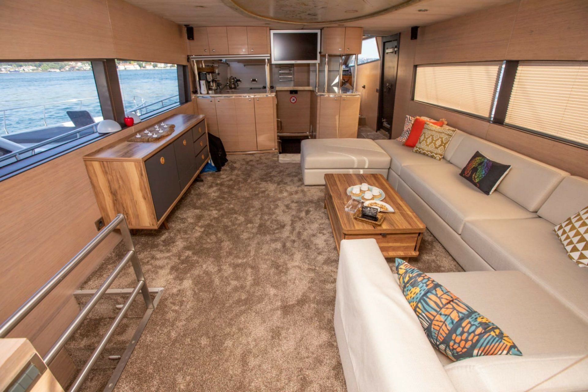 Custom Built 85 | Poseidon