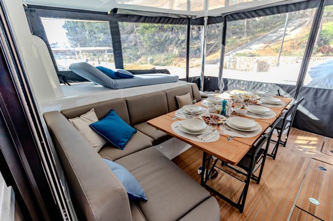 Lagoon 55 | Agenda 55