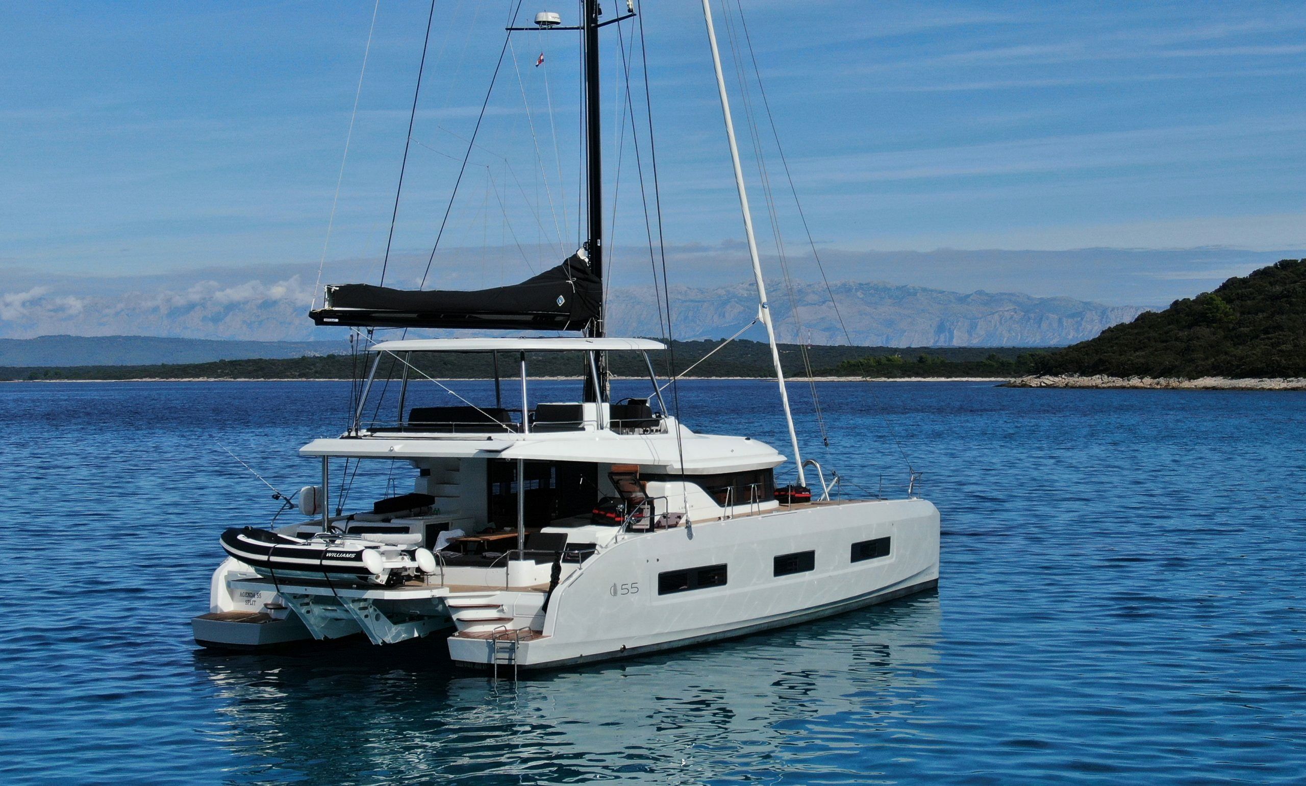 Lagoon 55 | Agenda 55
